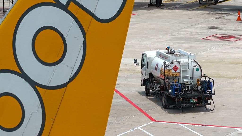 Orta Doğu krizi uçak yakıtı fiyatlarını ikiye katladı, bilet zamları bekleniyor