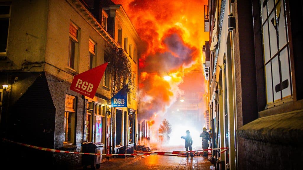 Arnhem'deki büyük yangınla ilgili savcılık 10 yıl ceza talep etti