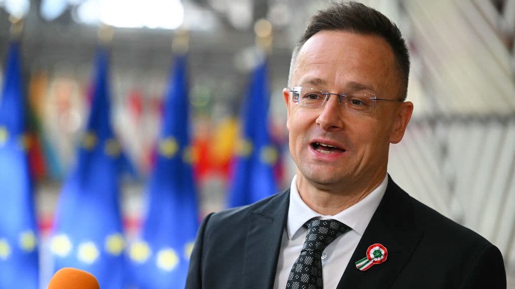 Macar Bakan'ın Rus oligarkı yaptırım listesinden çıkarma girişimi ortaya çıktı