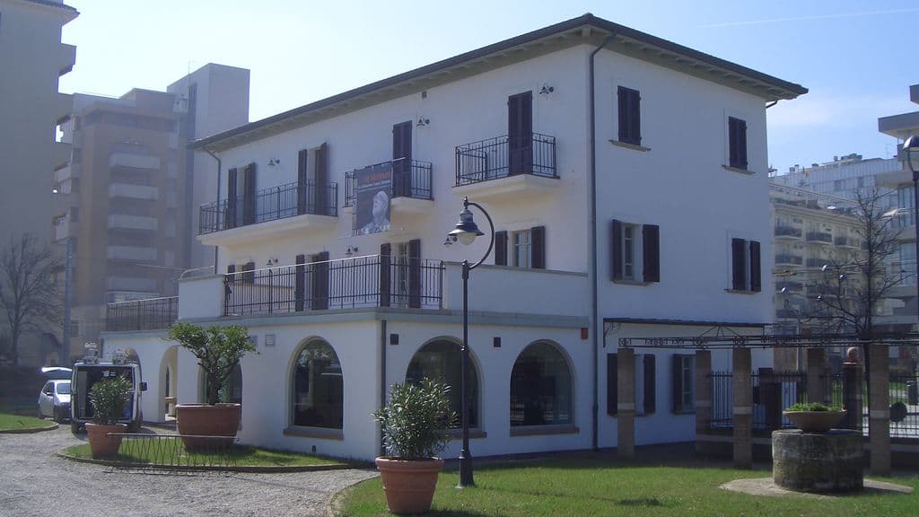 İtalya'da Mussolini'nin villası belediye tarafından 1,2 milyon euroya satın alındı