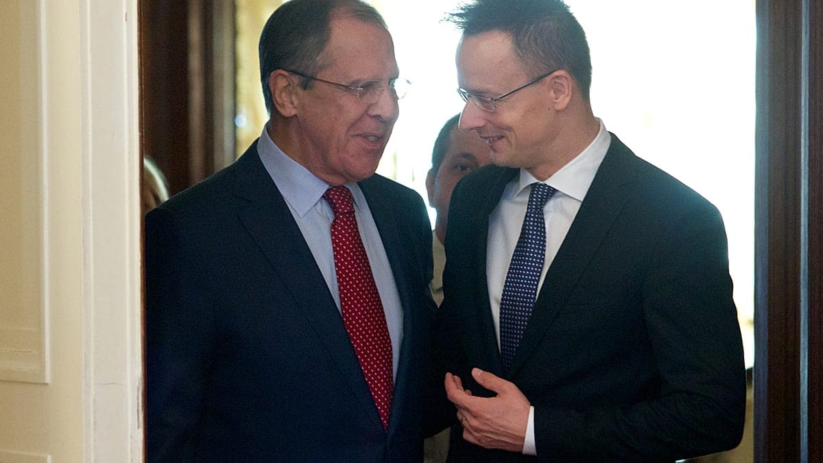 Macar Bakan Szijjarto'nun Lavrov ile telefon konuşması sızdırıldı