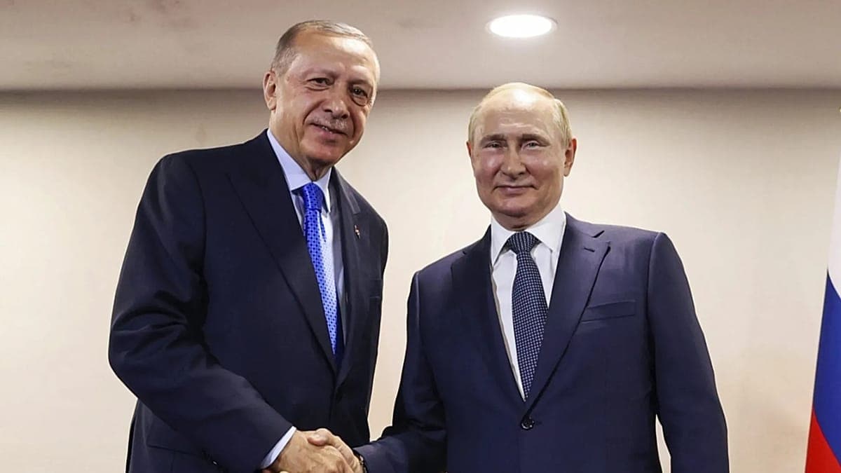 Erdoğan, Putin'le görüştü: İran saldırılarını onaylamıyoruz