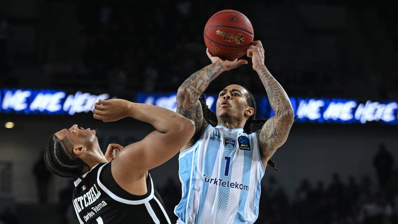 Türk Telekom BKT Avrupa Kupası yarı finalinde JL Bourg'a 76-73 yenildi